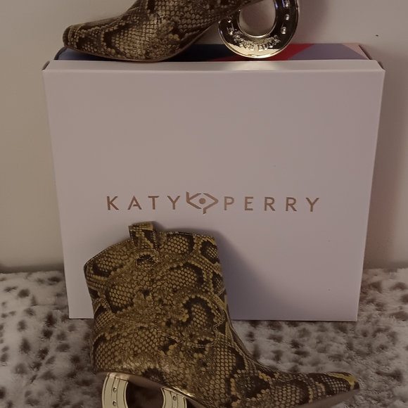 Katy Perry Collections Shoes - Katy Perry Collections Snake Print Reptile Boots